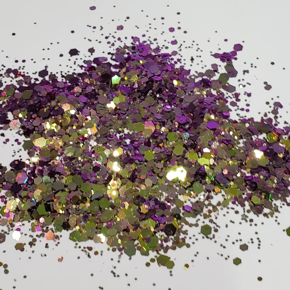 Violet Alchemy | Sage Green to Violet Color Shift Glitter
